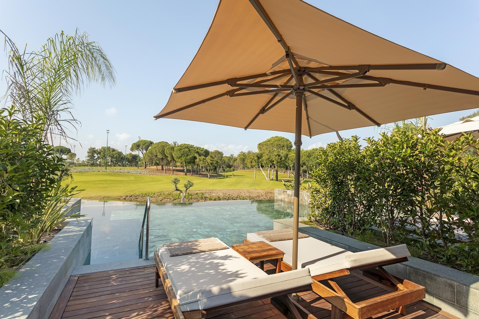 Lagoon Golf Swim-up Oda görseli 4
